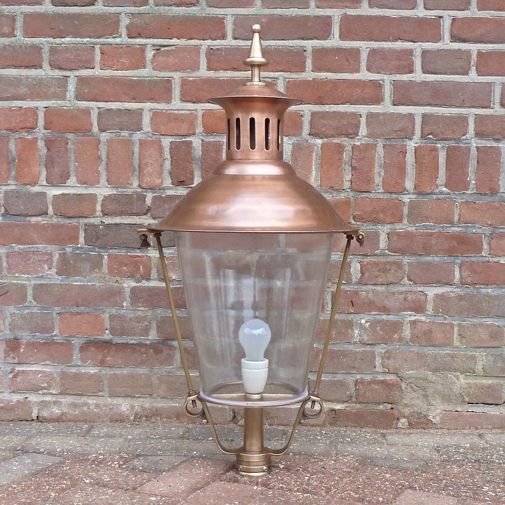 E197. Copper lantern round 80. Height: 80 cm