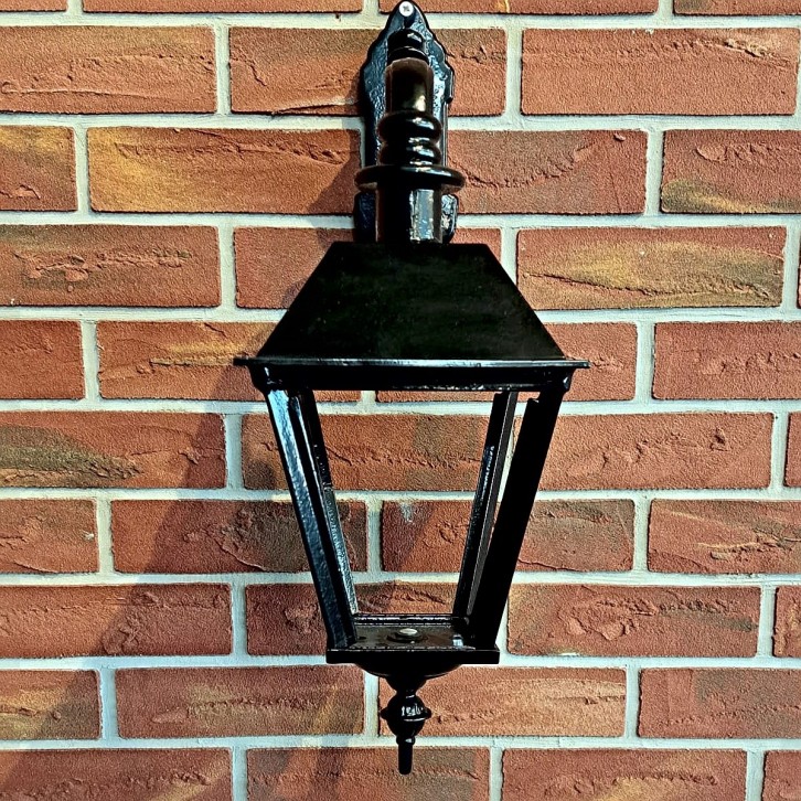 EA267. Aluminium top down victorian style lantern. 65 cm