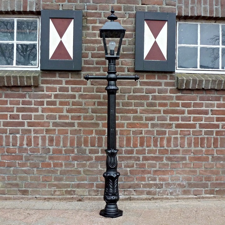 Cast Iron Lamp Posts Victorian Lamp Posts Garden Lamp Posts EXTENSA